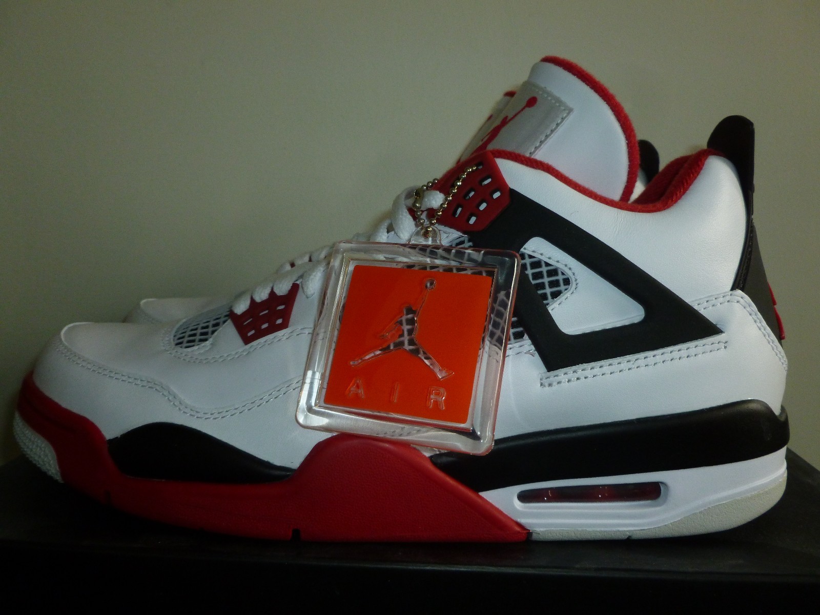 Nike Air Jordan 4 Varsity 10.5 rojo negro 10.5 Varsity Blanco IV Retro 2012 ff3197 Nike Air Jordan 4 Varsity 10.5 rojo negro 10.5 Varsity Blanco IV Retro 2012 ff3197