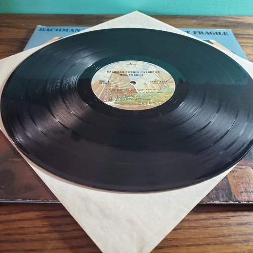 Bachman-Turner Overdrive "Not Fragile" vinyl LP Mercury – SRM-1-1004 1974 - Picture 12 of 13