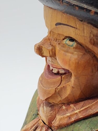 Black Forest? Anri? Swiss? Wooden Happy (Tipsy) Man Nutcracker - Picture 7 of 24