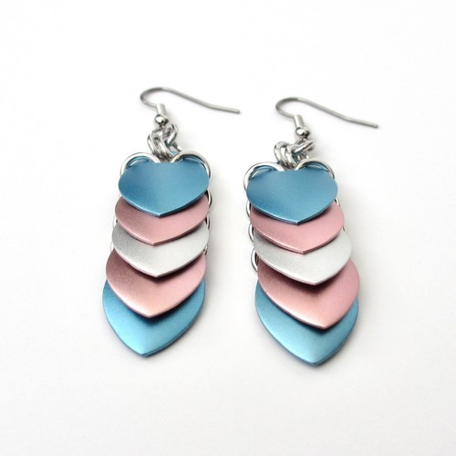 Transgender earrings, 5 stripe trans pride flag, LGBTQ chainmail scales jewelry - Picture 10 of 10