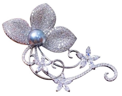 Natural 8-9mm Gray Freshwater Pearl Crystal Flower Brooches 18KGP For Women - Picture 1 of 5