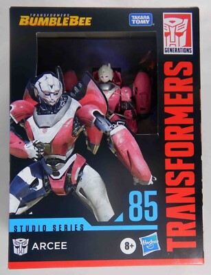 Transformers Studio Series 85 Arcee (Cybertronian) - Deluxe Transformers Studio Series 85 Arcee (Cybertronian) - Deluxe