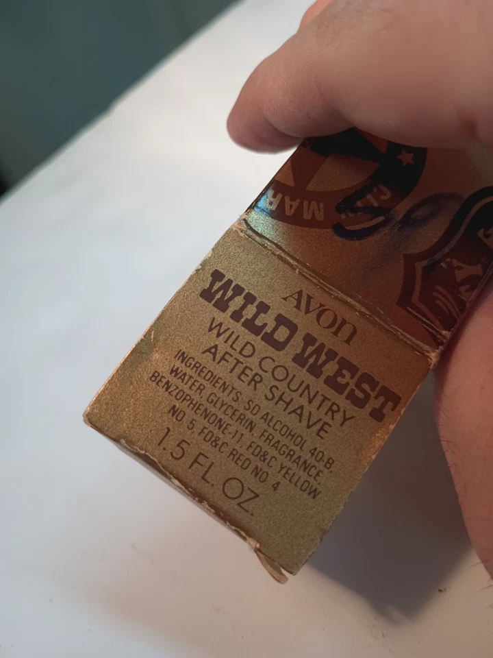 Avon Wild West Country After Shave 1,5 FL oz US Marshall difícil de saber si está lleno. Foto 2 de 4
