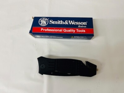 Smith & Wesson Extreme OPS Drop Point Folding Knife SWFR2S- NEW
