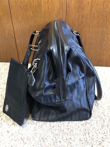 American Tourister Black Weekend Bag•Luggage•With Cosmetic Bag•Clutch  - Picture 4 of 8