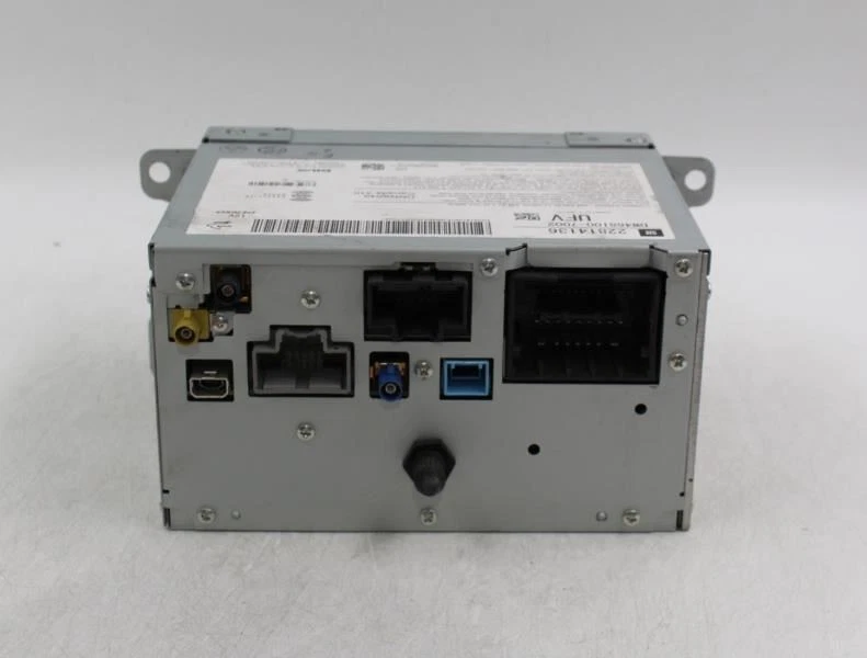 Equipo de audio receptor de radio AM-FM-DVD-MP3-navegación 2012 Chevrolet Volt OEM 20668 Foto 3 de 4