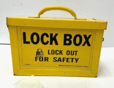 BRADY 65672 YELLOW LOCK BOX