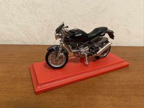 1:18 Ducati Monster S4 MOTORCYCLE BIKE DIECAST MODEL TOY Majsto - Foto 2 di 4