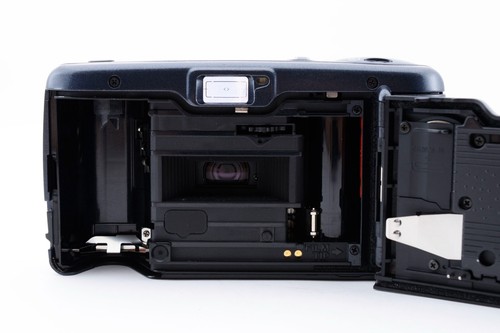 [Near Mint MINOLTA P's Panorama Black Point & Shoot 35mm Film camera Japan - Picture 10 of 12