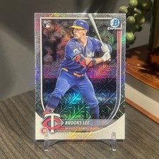 2025 Bowman Brooks Lee Chrome Mega Box Mojo Refractor RC Rookie #72 Twins