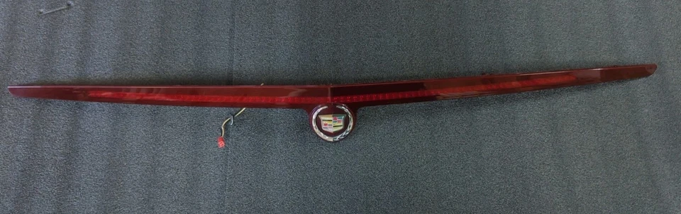 测试 2005 - 2011 凯迪拉克 STS 第三刹车 LED 灯升降门后备箱安装原始设备制造商 — 第 2/4 张图片