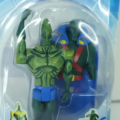 Martian Manhunter Attack Armor Justice League DC Action Figure Mattel 2003 New - Picture 2 of 4
