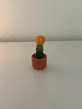 Zuru Mini Brands Garden Collection Cactus With Flower Succulent