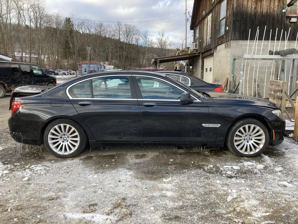 Brazo limpiaparabrisas BMW 750I 12 Foto 4 de 4