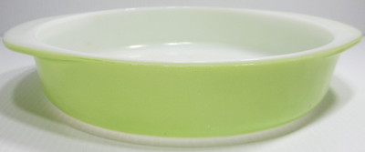 Vintage Pyrex Glass Round Cake Pan Baking Dish # 221 Lime Green 1 1/2 Quart 21