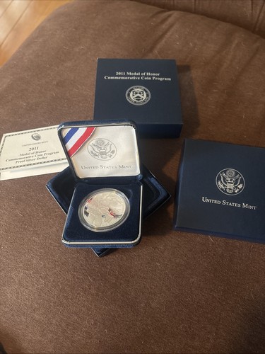 2011 Medal Of Honor Commemorative Coin - Picture 1 of 3