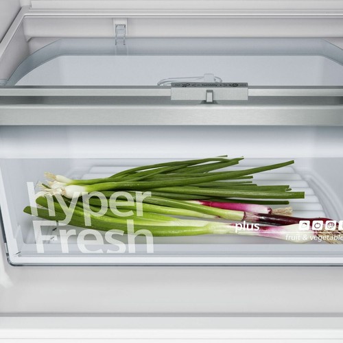 Siemens 254L iQ500 Integrated Bottom Mount Fridge KI86NAD30A - Picture 6 of 15