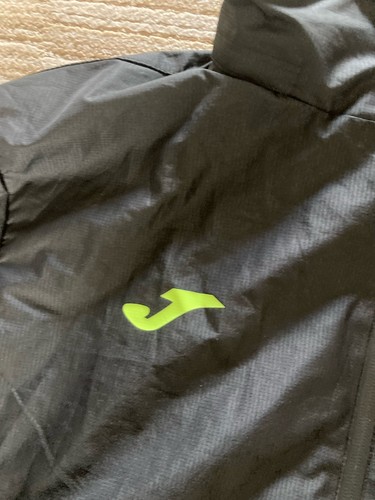 Norwich City Fußball Regenjacke Joma leicht schwarz Herren Large. " Hat Kapuze. - Bild 2 von 6