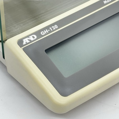 Bilanciamento analitico A&D GH-120 120 g 0,1 mg TESTATO GUC Japan AC Plug manuale - Foto 7 di 22