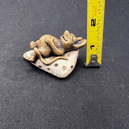 Handmade Clay Mouse Figurine With Cheese Wedge Sculpture Folk Art Pottery Decor - Picture 2 of 11