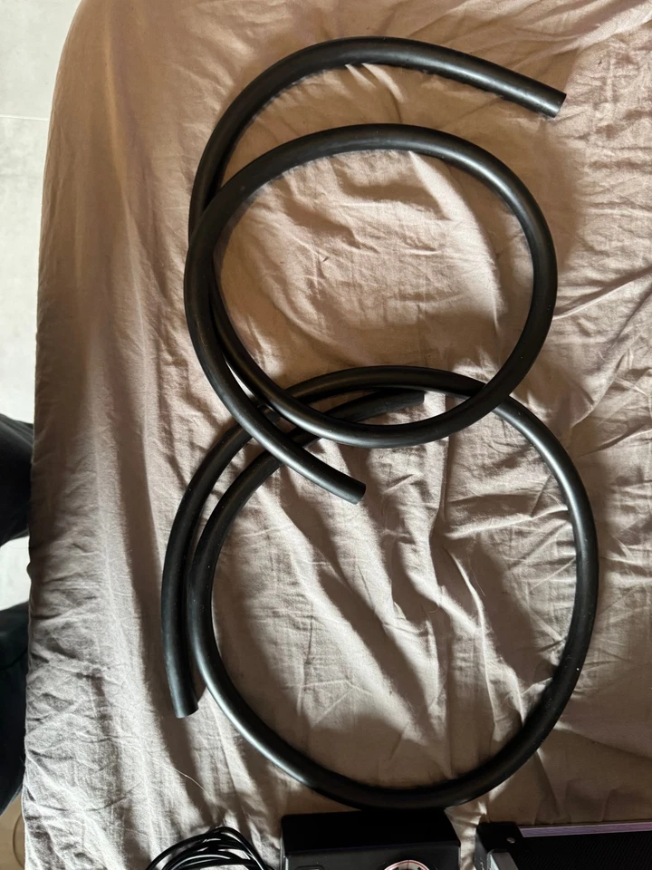 LoveBotz The Milker Máquina Stroker Automática Deluxe (AE371) Foto 2 de 3