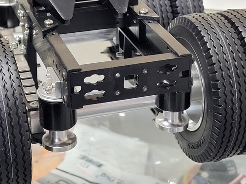 New Tamiya 1/14 RC Semi Tractor Trailer Dolly with 2 axles 5th Coupler Pin Mount - Picture 18 of 22
