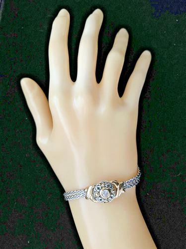 John Medeiros JM Antiqua Collection 14k & Rhodium Cubic Zirconia Circle Bracelet - Picture 5 of 10