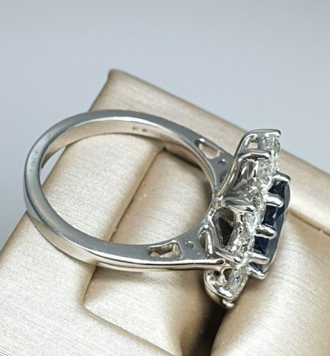 18K White Gold Natural Blue Sapphire & Diamond Oval Cluster Ring 4.95 carats - Picture 9 of 11