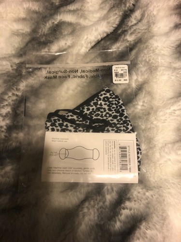 New York & Company White and Black Leopard Print Face Mask NIP - Picture 6 of 6