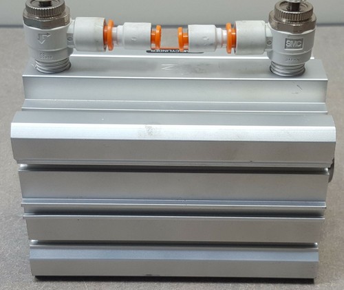 SMC NCDQ2A63-75D CILINDRO COMPACTO.145psi. Estados Unidos. - Imagen 6 de 10