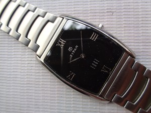 titan thin dial watches
