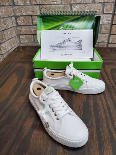 Cariuma OCA Low Off White Canvas Sneakers Men Size 9 Unisex Women 10.5 New