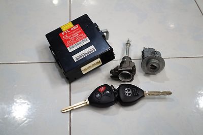 こーりー出品！他の方はご遠慮ください。 Genuine Toyota Part No.89730-0K102 COMPUTER ASSY THEFT