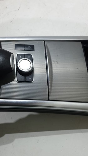 MERCEDES E250 CDI W212 2014-CENTER CONSOLE & CLIMATE SWITCHES P/N: A2128304700 - Picture 2 of 12