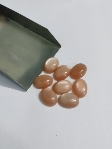 Peach Moonstone Oval Cabochon 13x18mm – AAA Quality Healing Gemstone - Picture 2 of 3