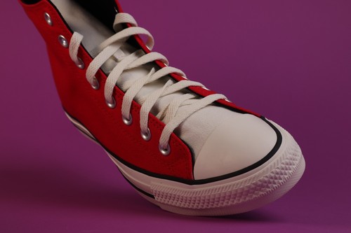 Converse Chuck Taylor All Star Hi Mens Size 9- Womens 11- A06008F UNIVERSITY RED - Picture 8 of 8