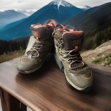 The North Face Hedgehog Women’s Hike Mid Gtx Gore-tex Pink Hiking Boots Size 9.5