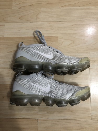 vm nike sneakers
