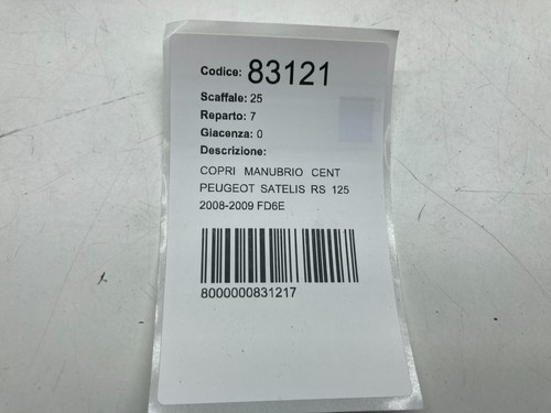 CUBIERTA DE MANILLAR CENTRAL PEUGEOT SATELIS RS 125 2008-2009 FD6E - Imagen 5 de 5