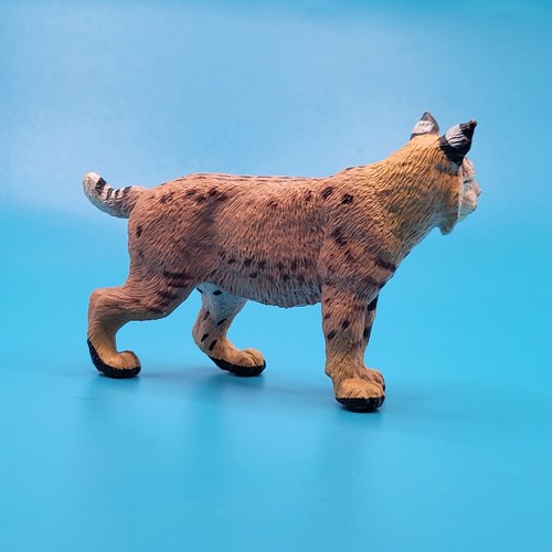 Safari Ltd BOBCAT LYNX Female Wild Cat Animal Figure 2010 Toy Figurine  - Picture 3 of 7