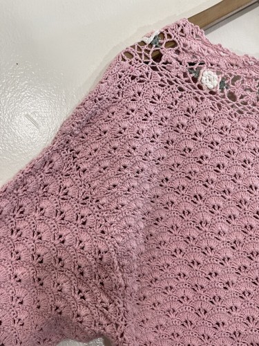 Vtg Cottagecore Romantic Sweater Hand Knit Grandma Garden Rosettes Floral Pink - Picture 13 of 16