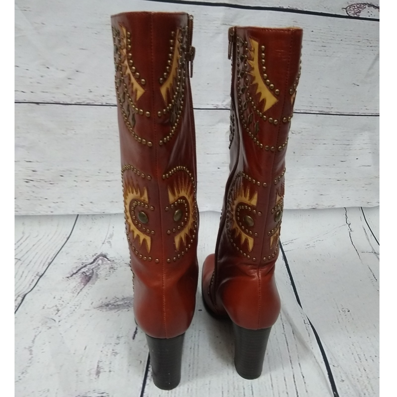Cognac Cuero Tachonado Motivo Sol Sol Sol botas talla 8 EE. UU. Slim Bloque Talón ca81da Cognac Cuero Tachonado Motivo Sol Sol Sol botas talla 8 EE. UU. Slim Bloque Talón ca81da