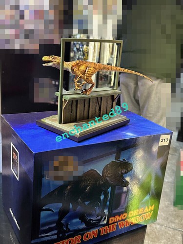 Dino Dream Velociraptor Raptor am Fenster Dinosaurier Statue Modell Resin Display - Bild 6 von 7