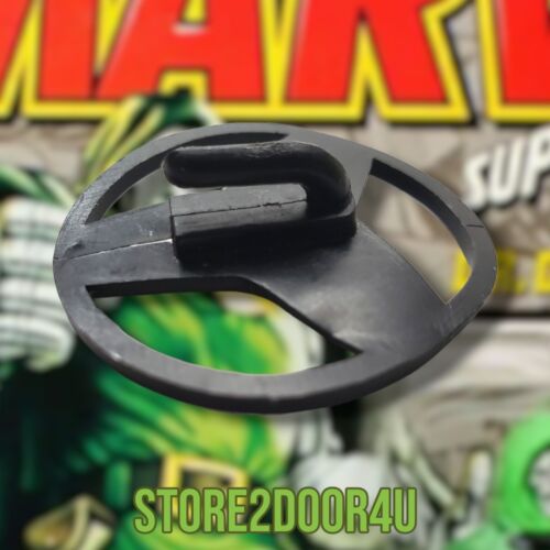 1990 Marvel Super Heroes Dr. Doom Toy Biz Action Figure Weapon Shield - Picture 3 of 4