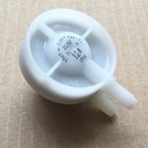 SIGNAL LUX DIFFERENTIAL PRESSURE SWITCH SXP1 - Picture 1 of 4