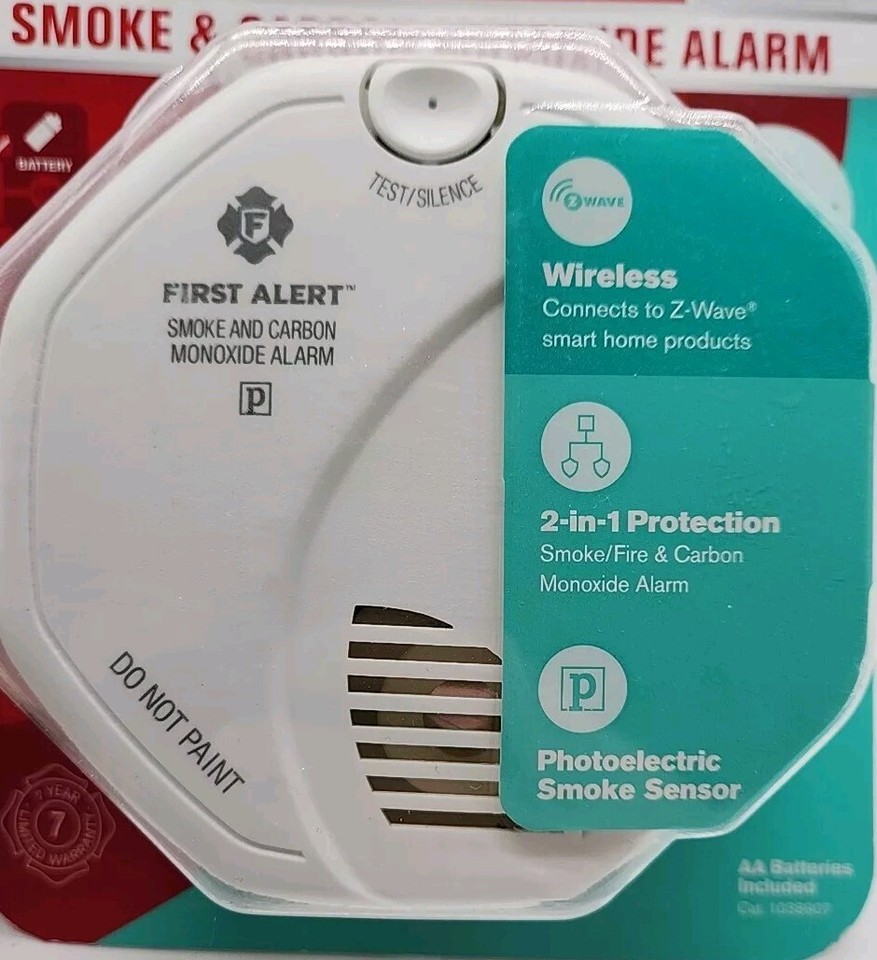 Smoke & Carbon Monoxide Detector Alarm Works with Ring First Alert