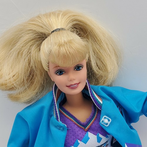Barbie NBA Jazz Doll 1998 Mattel Blonde Articulated Vintage Athlete Vtg - Picture 3 of 12