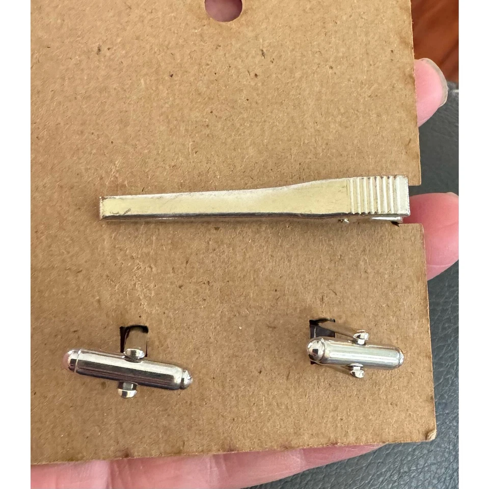 Juego de corbatas y gemelos de madera Moku para hombre Foto 3 de 4