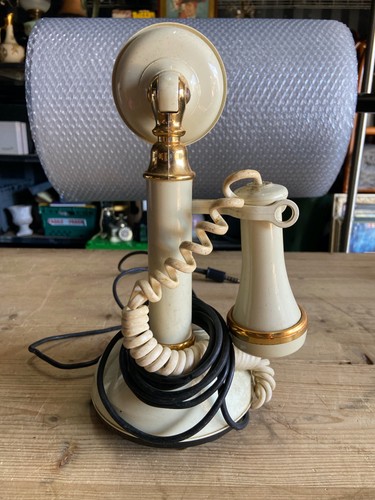 Vintage Style Candle Stick Corded Phone - Picture 5 of 11