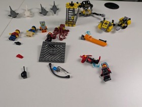 Lego City: Town: Deep Sea Exploration Vessel Set 60095 - Incomplete Set